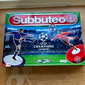 Subbuteo Soccer Game